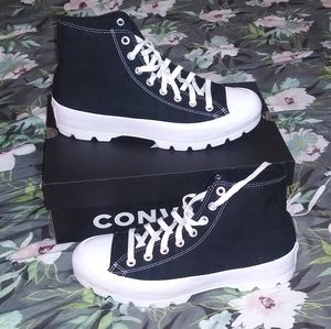 Converse Chuck Taylor All Star Lugged Platform